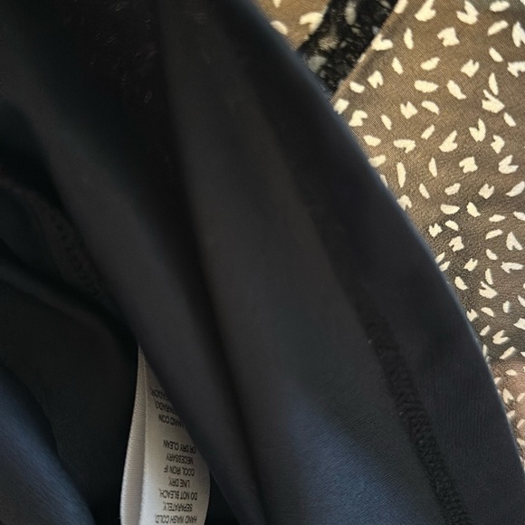 Nicole Miller Size 4 Sleeveless Dress EUC - Picture 5 of 7